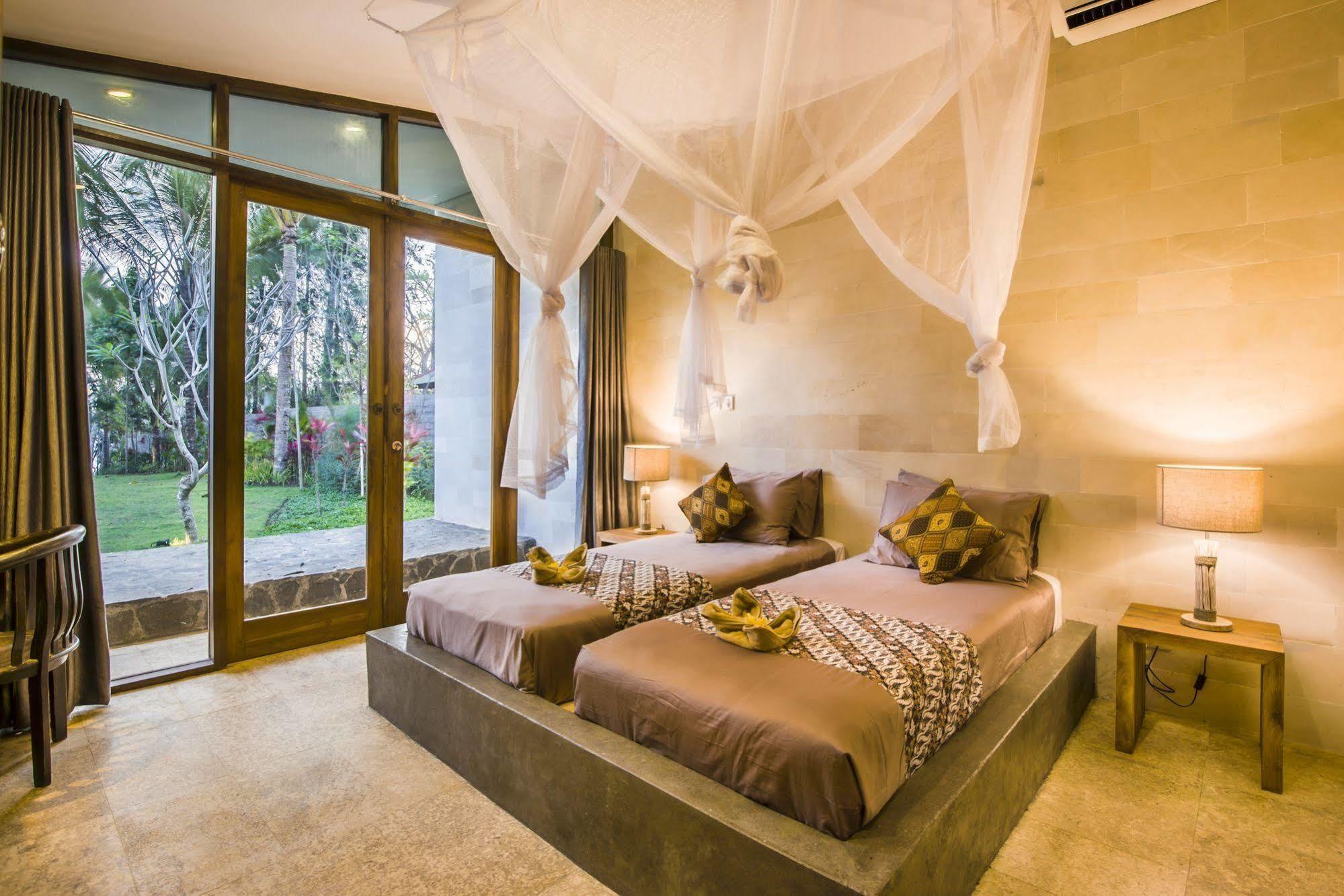 Melaya Estate By Lifestyleretreats Villa Penginuman Exterior photo